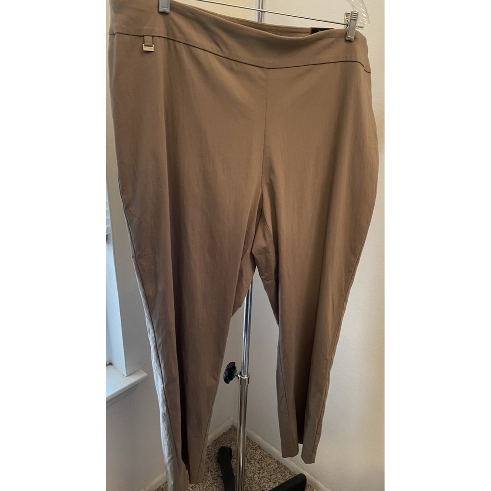 NWT Avenue Tummy Control Slimming Pull-on Mocha Mousse Slacks Pant Sz 24 Average